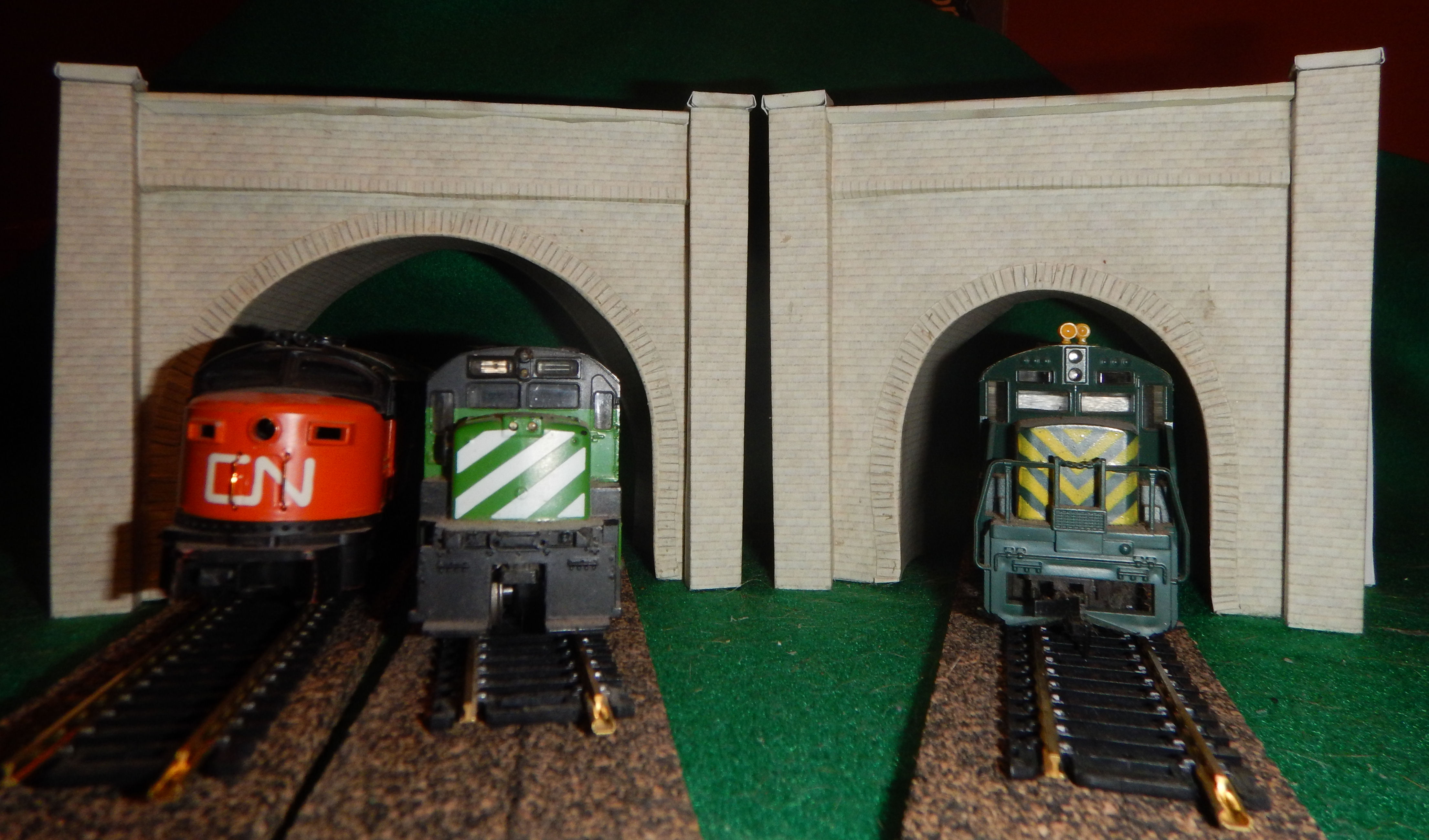 HO Scale Model Train Set 4 Different Types of Tunnel portals