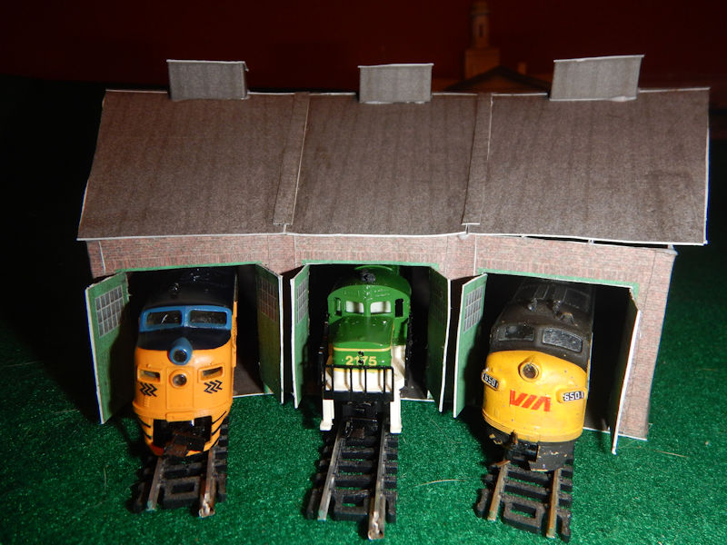 Make your own N Scale 3 Bay Model Train Set Roundhouse.