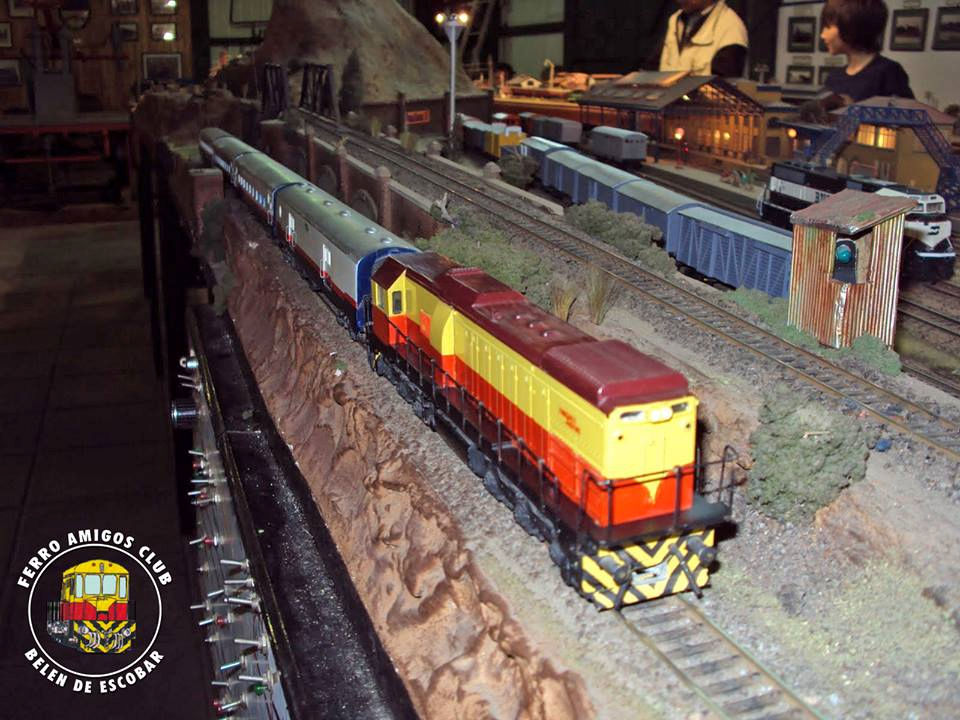 Ferroamigos Club Escobar, is a museum and Argentinian model railroading club in Escobar, Argentina. Learn more about Argentina Ferroamigos Club in Escobar and see what Ferroamigos Club in Escobar has to offer in model trains in Argentina, So visit Argentina Ferroamigos Club in Escobar At www.krafttrains.com.
Ferroamigos Club Escobar, es un museo y club ferroviario modelo argentino en Escobar, Argentina. Conozca más sobre Argentina Ferroamigos Club en Escobar y vea lo que Ferroamigos Club en Escobar tiene para ofrecer en modelos de trenes en Argentina, así que visite Argentina Ferroamigos Club en Escobar En www.krafttrains.com.
