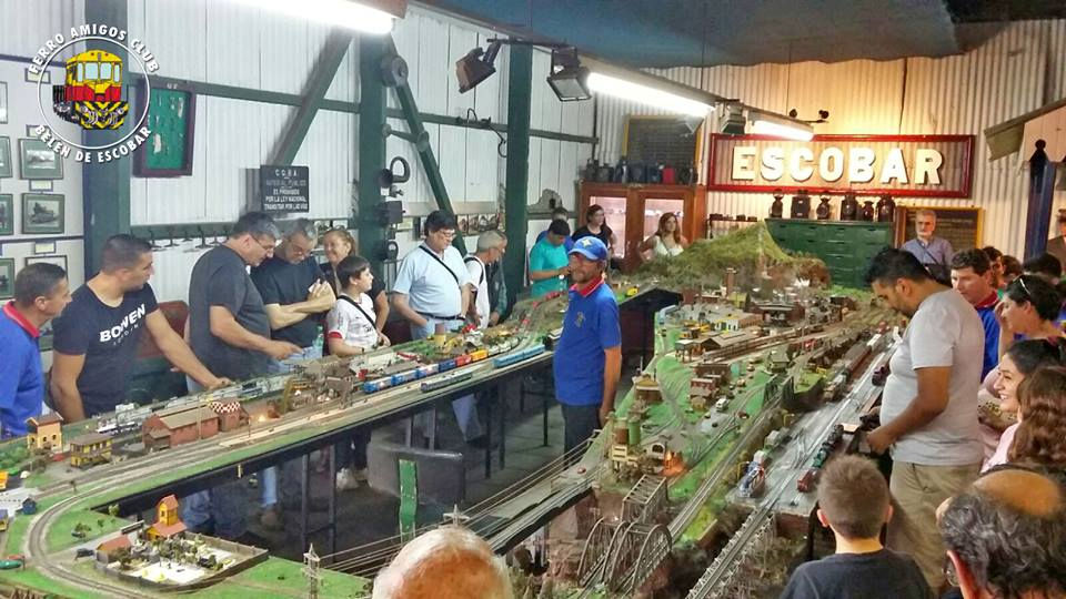 Ferroamigos Club Escobar, is a museum and Argentinian model railroading club in Escobar, Argentina. Learn more about Argentina Ferroamigos Club in Escobar and see what Ferroamigos Club in Escobar has to offer in model trains in Argentina, So visit Argentina Ferroamigos Club in Escobar At www.krafttrains.com.
Ferroamigos Club Escobar, es un museo y club ferroviario modelo argentino en Escobar, Argentina. Conozca más sobre Argentina Ferroamigos Club en Escobar y vea lo que Ferroamigos Club en Escobar tiene para ofrecer en modelos de trenes en Argentina, así que visite Argentina Ferroamigos Club en Escobar En www.krafttrains.com.
