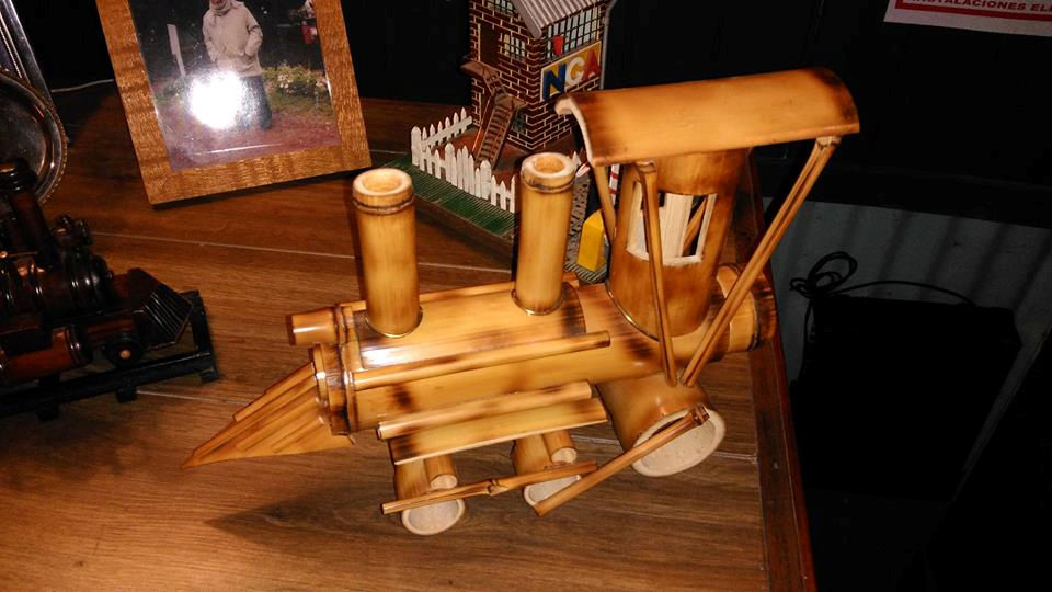 Ferroamigos Club Escobar, is a museum and Argentinian model railroading club in Escobar, Argentina. Learn more about Argentina Ferroamigos Club in Escobar and see what Ferroamigos Club in Escobar has to offer in model trains in Argentina, So visit Argentina Ferroamigos Club in Escobar At www.krafttrains.com.
Ferroamigos Club Escobar, es un museo y club ferroviario modelo argentino en Escobar, Argentina. Conozca más sobre Argentina Ferroamigos Club en Escobar y vea lo que Ferroamigos Club en Escobar tiene para ofrecer en modelos de trenes en Argentina, así que visite Argentina Ferroamigos Club en Escobar En www.krafttrains.com.
