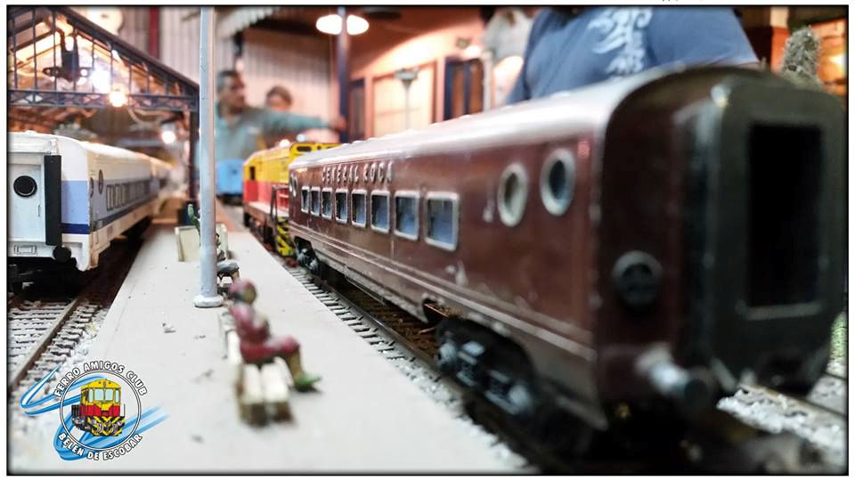 Ferroamigos Club Escobar, is a museum and Argentinian model railroading club in Escobar, Argentina. Learn more about Argentina Ferroamigos Club in Escobar and see what Ferroamigos Club in Escobar has to offer in model trains in Argentina, So visit Argentina Ferroamigos Club in Escobar At www.krafttrains.com.
Ferroamigos Club Escobar, es un museo y club ferroviario modelo argentino en Escobar, Argentina. Conozca más sobre Argentina Ferroamigos Club en Escobar y vea lo que Ferroamigos Club en Escobar tiene para ofrecer en modelos de trenes en Argentina, así que visite Argentina Ferroamigos Club en Escobar En www.krafttrains.com.
