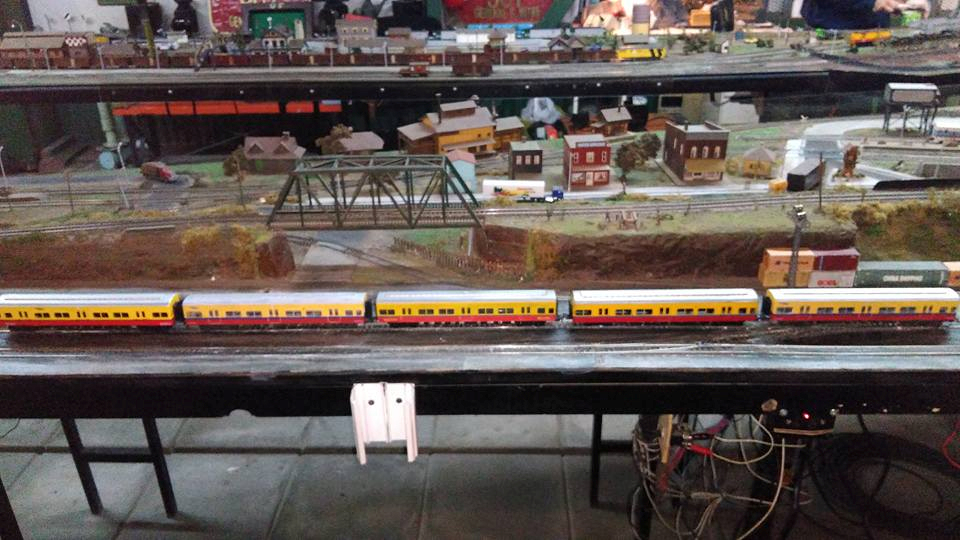 Ferroamigos Club Escobar, is a museum and Argentinian model railroading club in Escobar, Argentina. Learn more about Argentina Ferroamigos Club in Escobar and see what Ferroamigos Club in Escobar has to offer in model trains in Argentina, So visit Argentina Ferroamigos Club in Escobar At www.krafttrains.com.
Ferroamigos Club Escobar, es un museo y club ferroviario modelo argentino en Escobar, Argentina. Conozca más sobre Argentina Ferroamigos Club en Escobar y vea lo que Ferroamigos Club en Escobar tiene para ofrecer en modelos de trenes en Argentina, así que visite Argentina Ferroamigos Club en Escobar En www.krafttrains.com.
