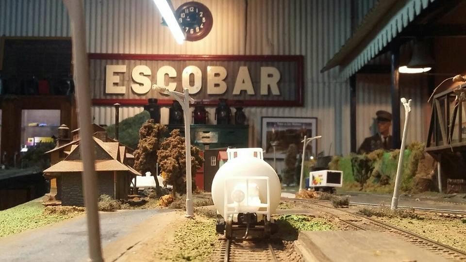 Ferroamigos Club Escobar, is a museum and Argentinian model railroading club in Escobar, Argentina. Learn more about Argentina Ferroamigos Club in Escobar and see what Ferroamigos Club in Escobar has to offer in model trains in Argentina, So visit Argentina Ferroamigos Club in Escobar At www.krafttrains.com.
Ferroamigos Club Escobar, es un museo y club ferroviario modelo argentino en Escobar, Argentina. Conozca más sobre Argentina Ferroamigos Club en Escobar y vea lo que Ferroamigos Club en Escobar tiene para ofrecer en modelos de trenes en Argentina, así que visite Argentina Ferroamigos Club en Escobar En www.krafttrains.com.
