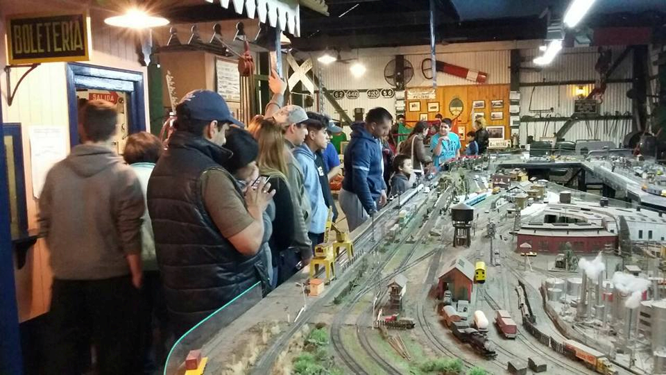 Ferroamigos Club Escobar, is a museum and Argentinian model railroading club in Escobar, Argentina. Learn more about Argentina Ferroamigos Club in Escobar and see what Ferroamigos Club in Escobar has to offer in model trains in Argentina, So visit Argentina Ferroamigos Club in Escobar At www.krafttrains.com.
Ferroamigos Club Escobar, es un museo y club ferroviario modelo argentino en Escobar, Argentina. Conozca más sobre Argentina Ferroamigos Club en Escobar y vea lo que Ferroamigos Club en Escobar tiene para ofrecer en modelos de trenes en Argentina, así que visite Argentina Ferroamigos Club en Escobar En www.krafttrains.com.
