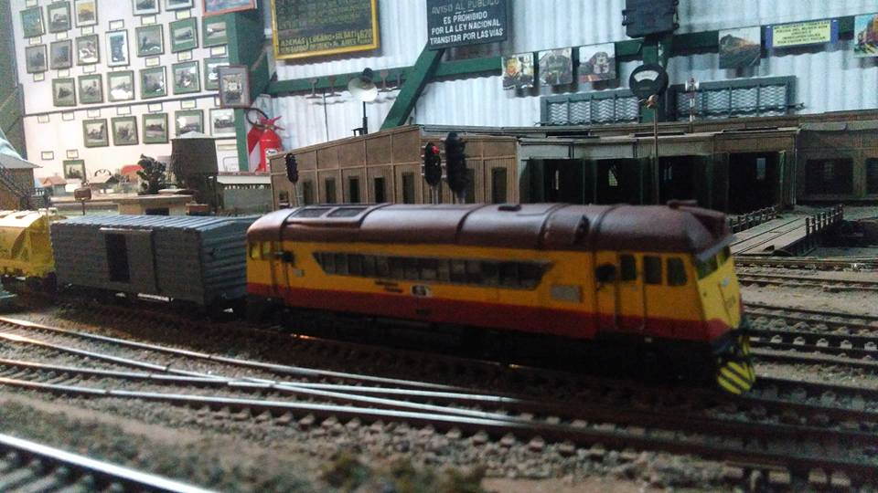 Ferroamigos Club Escobar, is a museum and Argentinian model railroading club in Escobar, Argentina. Learn more about Argentina Ferroamigos Club in Escobar and see what Ferroamigos Club in Escobar has to offer in model trains in Argentina, So visit Argentina Ferroamigos Club in Escobar At www.krafttrains.com.
Ferroamigos Club Escobar, es un museo y club ferroviario modelo argentino en Escobar, Argentina. Conozca más sobre Argentina Ferroamigos Club en Escobar y vea lo que Ferroamigos Club en Escobar tiene para ofrecer en modelos de trenes en Argentina, así que visite Argentina Ferroamigos Club en Escobar En www.krafttrains.com.
