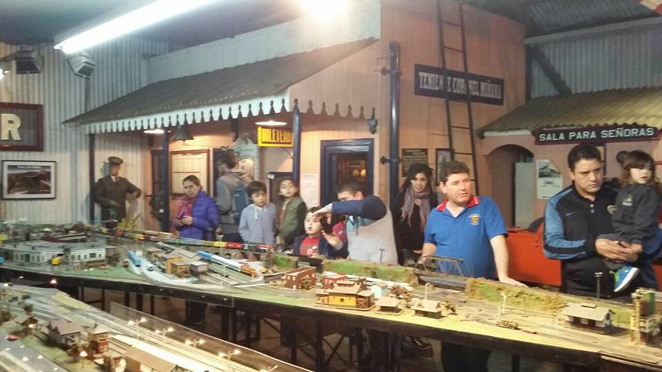 Ferroamigos Club Escobar, is a museum and Argentinian model railroading club in Escobar, Argentina. Learn more about Argentina Ferroamigos Club in Escobar and see what Ferroamigos Club in Escobar has to offer in model trains in Argentina, So visit Argentina Ferroamigos Club in Escobar At www.krafttrains.com.
Ferroamigos Club Escobar, es un museo y club ferroviario modelo argentino en Escobar, Argentina. Conozca más sobre Argentina Ferroamigos Club en Escobar y vea lo que Ferroamigos Club en Escobar tiene para ofrecer en modelos de trenes en Argentina, así que visite Argentina Ferroamigos Club en Escobar En www.krafttrains.com.
