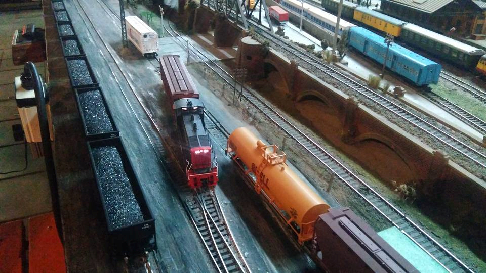 Ferroamigos Club Escobar, is a museum and Argentinian model railroading club in Escobar, Argentina. Learn more about Argentina Ferroamigos Club in Escobar and see what Ferroamigos Club in Escobar has to offer in model trains in Argentina, So visit Argentina Ferroamigos Club in Escobar At www.krafttrains.com.
Ferroamigos Club Escobar, es un museo y club ferroviario modelo argentino en Escobar, Argentina. Conozca más sobre Argentina Ferroamigos Club en Escobar y vea lo que Ferroamigos Club en Escobar tiene para ofrecer en modelos de trenes en Argentina, así que visite Argentina Ferroamigos Club en Escobar En www.krafttrains.com.
