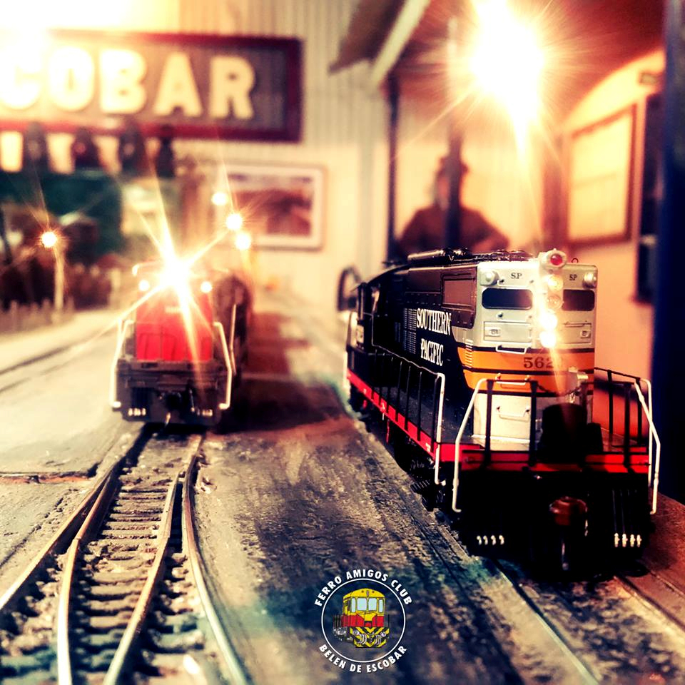 Ferroamigos Club Escobar, is a museum and Argentinian model railroading club in Escobar, Argentina. Learn more about Argentina Ferroamigos Club in Escobar and see what Ferroamigos Club in Escobar has to offer in model trains in Argentina, So visit Argentina Ferroamigos Club in Escobar At www.krafttrains.com.
Ferroamigos Club Escobar, es un museo y club ferroviario modelo argentino en Escobar, Argentina. Conozca más sobre Argentina Ferroamigos Club en Escobar y vea lo que Ferroamigos Club en Escobar tiene para ofrecer en modelos de trenes en Argentina, así que visite Argentina Ferroamigos Club en Escobar En www.krafttrains.com.
