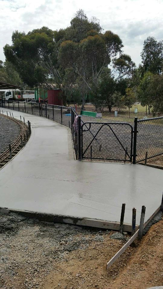 The Altona Miniature Railway (AMR) is a hobby club run by members that provide miniature train rides on scaled steam and diesel engines (5″ and 7 1/4″ gauge), over our 1.5 km length track in Altona Australia. Membership with Altona Miniature Railway is available to anyone who is interested in trains, scale model railroading, engineering, gardening or being involved in the local community. Altona Miniature Railway is a family friendly club that welcomes new members and their families. 