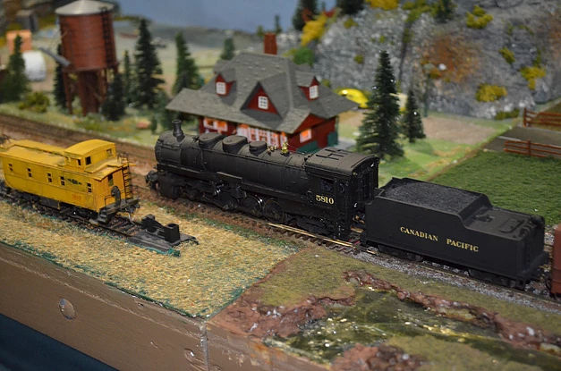 See Photos of the Delta Model Railway Club Near Vancouver Canada at www.krafttrains.com. See Photos of the Delta Model Railway Club has to offer in model railroading. The Delta Model Railway Club has a lot for you to see. Learn all about the Delta Model Railway Club Near Vancouver Canada from model railroading club history to, pitchers, videos, events, and more.