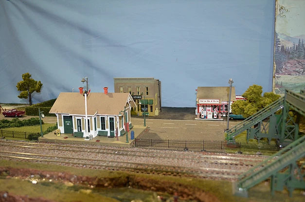 See Photos of the Delta Model Railway Club Near Vancouver Canada at www.krafttrains.com. See Photos of the Delta Model Railway Club has to offer in model railroading. The Delta Model Railway Club has a lot for you to see. Learn all about the Delta Model Railway Club Near Vancouver Canada from model railroading club history to, pitchers, videos, events, and more.