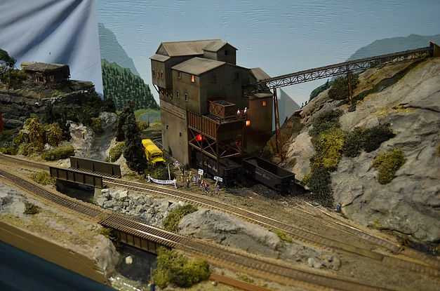 See Photos of the Delta Model Railway Club Near Vancouver Canada at www.krafttrains.com. See Photos of the Delta Model Railway Club has to offer in model railroading. The Delta Model Railway Club has a lot for you to see. Learn all about the Delta Model Railway Club Near Vancouver Canada from model railroading club history to, pitchers, videos, events, and more.