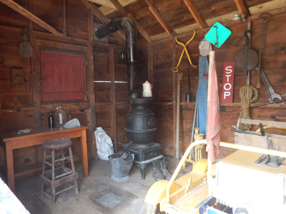 Ontario the Halton County Radial Railway (HCRR) is a full-size operating electric railway and museum, featuring historic electric railcars operating on two kilometers of scenic track. The HCRR is owned and operated by the Ontario Electric Railway Historical Association (OERHA), a non-profit, educational organization. The HCRR is proud to be Ontario’s first and largest electric railway museum.
The OERHA is made up of active members who volunteer to maintain, restore and operate the museum for its many visitors throughout the year. New members are always welcome at the HCRR, and there are many ways to lend a hand. For more trains go to www.krafttrains.com
