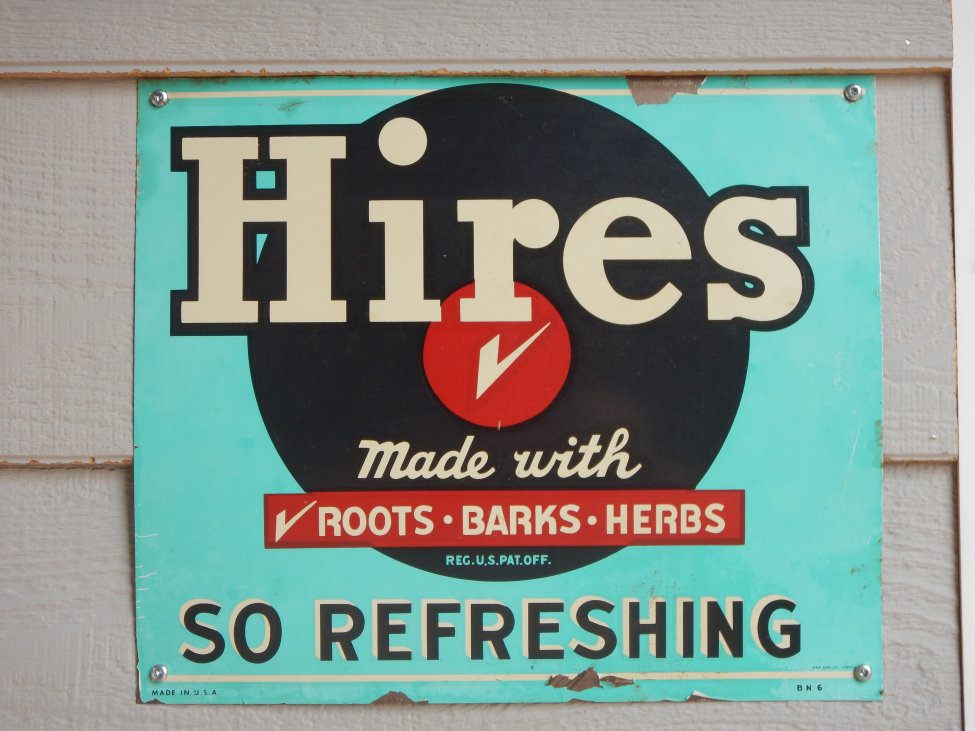 Ontario the Halton County Radial Railway (HCRR) is a full-size operating electric railway and museum, featuring historic electric railcars operating on two kilometers of scenic track. The HCRR is owned and operated by the Ontario Electric Railway Historical Association (OERHA), a non-profit, educational organization. The HCRR is proud to be Ontario’s first and largest electric railway museum.
The OERHA is made up of active members who volunteer to maintain, restore and operate the museum for its many visitors throughout the year. New members are always welcome at the HCRR, and there are many ways to lend a hand. For more trains go to www.krafttrains.com
