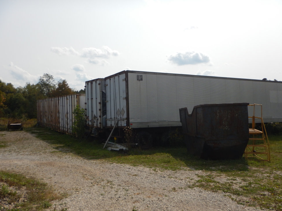 Ontario the Halton County Radial Railway (HCRR) is a full-size operating electric railway and museum, featuring historic electric railcars operating on two kilometers of scenic track. The HCRR is owned and operated by the Ontario Electric Railway Historical Association (OERHA), a non-profit, educational organization. The HCRR is proud to be Ontario’s first and largest electric railway museum.
The OERHA is made up of active members who volunteer to maintain, restore and operate the museum for its many visitors throughout the year. New members are always welcome at the HCRR, and there are many ways to lend a hand. For more trains go to www.krafttrains.com
