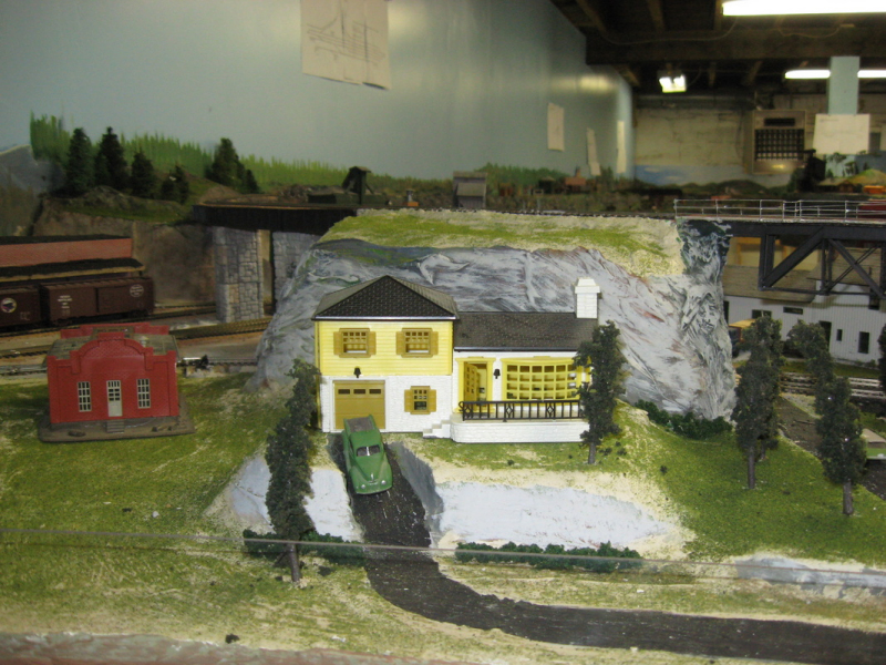 Kraft Trains railroading clubs around the world at Muskoka Model Railway Club
Muskoka Ontario Canada