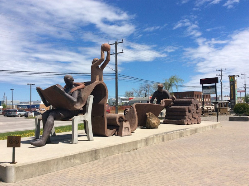 Welcome to the Ron Morel Memorial Museum in Kapuskasing Ontario Canada

This site's collection focuses on the Kapuskasing region from 1914 to the present. The museum is housed in two Canadian National Railway coaches, an engine and a caboose. There is a permanent exhibit on Kapuskasing's World War I internment camp ( www.cdli.ca/monuments/on/kapplaq.htm ), and new exhibits every season on various aspects of Kapuskasing. Working HO-gauge and N-gauge railway models are sure to delight young and older visitors alike.

The Ron Morel Memorial Museum, housed in locomotive #5107, was founded in 1971 by the late Ron Morel Sr. whose vision was to showcase two of his passions -local history and trains. The museum has something for everyone.
