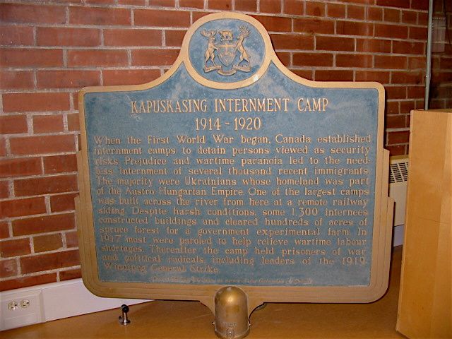 Welcome to the Ron Morel Memorial Museum in Kapuskasing Ontario Canada

This site's collection focuses on the Kapuskasing region from 1914 to the present. The museum is housed in two Canadian National Railway coaches, an engine and a caboose. There is a permanent exhibit on Kapuskasing's World War I internment camp ( www.cdli.ca/monuments/on/kapplaq.htm ), and new exhibits every season on various aspects of Kapuskasing. Working HO-gauge and N-gauge railway models are sure to delight young and older visitors alike.

The Ron Morel Memorial Museum, housed in locomotive #5107, was founded in 1971 by the late Ron Morel Sr. whose vision was to showcase two of his passions -local history and trains. The museum has something for everyone.
