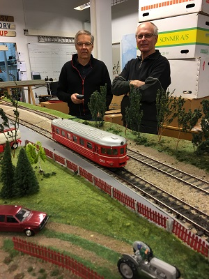 Travel to Denmark Albertslund The Danish Model Railroad Club. See what model railroading train clubs in Denmark Albertslund The Danish Model Railroad Club has to offer.The Danish model railroading train clubs in Denmark Albertslund. For model railroading train clubs in Denmark visit KraftTrains.com

TRejser til Danmark. Se hvilken model jernbanestationer i Danmark. Danske model railroading togklubber i Danmark. Danske modelbaneklubber i Danmark. For model railroading togklubber i Danmark besøg KraftTrains.com