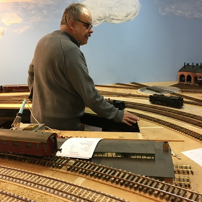 Travel to Denmark Albertslund The Danish Model Railroad Club. See what model railroading train clubs in Denmark Albertslund The Danish Model Railroad Club has to offer.The Danish model railroading train clubs in Denmark Albertslund. For model railroading train clubs in Denmark visit KraftTrains.com

TRejser til Danmark. Se hvilken model jernbanestationer i Danmark. Danske model railroading togklubber i Danmark. Danske modelbaneklubber i Danmark. For model railroading togklubber i Danmark besøg KraftTrains.com