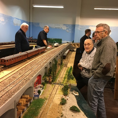 Travel to Denmark Albertslund The Danish Model Railroad Club. See what model railroading train clubs in Denmark Albertslund The Danish Model Railroad Club has to offer.The Danish model railroading train clubs in Denmark Albertslund. For model railroading train clubs in Denmark visit KraftTrains.com

TRejser til Danmark. Se hvilken model jernbanestationer i Danmark. Danske model railroading togklubber i Danmark. Danske modelbaneklubber i Danmark. For model railroading togklubber i Danmark besøg KraftTrains.com