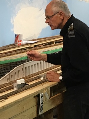 Travel to Denmark Albertslund The Danish Model Railroad Club. See what model railroading train clubs in Denmark Albertslund The Danish Model Railroad Club has to offer.The Danish model railroading train clubs in Denmark Albertslund. For model railroading train clubs in Denmark visit KraftTrains.com

TRejser til Danmark. Se hvilken model jernbanestationer i Danmark. Danske model railroading togklubber i Danmark. Danske modelbaneklubber i Danmark. For model railroading togklubber i Danmark besøg KraftTrains.com