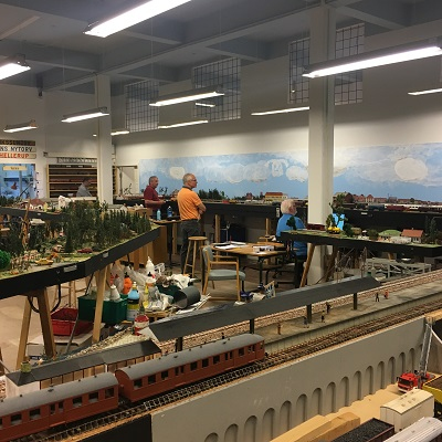 Travel to Denmark Albertslund The Danish Model Railroad Club. See what model railroading train clubs in Denmark Albertslund The Danish Model Railroad Club has to offer.The Danish model railroading train clubs in Denmark Albertslund. For model railroading train clubs in Denmark visit KraftTrains.com

TRejser til Danmark. Se hvilken model jernbanestationer i Danmark. Danske model railroading togklubber i Danmark. Danske modelbaneklubber i Danmark. For model railroading togklubber i Danmark besøg KraftTrains.com