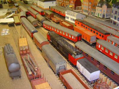 Travel to Denmark Albertslund The Danish Model Railroad Club. See what model railroading train clubs in Denmark Albertslund The Danish Model Railroad Club has to offer.The Danish model railroading train clubs in Denmark Albertslund. For model railroading train clubs in Denmark visit KraftTrains.com

TRejser til Danmark. Se hvilken model jernbanestationer i Danmark. Danske model railroading togklubber i Danmark. Danske modelbaneklubber i Danmark. For model railroading togklubber i Danmark besøg KraftTrains.com