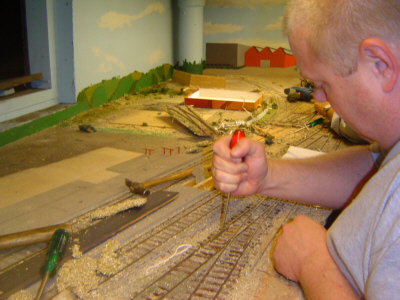 Travel to Denmark Albertslund The Danish Model Railroad Club. See what model railroading train clubs in Denmark Albertslund The Danish Model Railroad Club has to offer.The Danish model railroading train clubs in Denmark Albertslund. For model railroading train clubs in Denmark visit KraftTrains.com

TRejser til Danmark. Se hvilken model jernbanestationer i Danmark. Danske model railroading togklubber i Danmark. Danske modelbaneklubber i Danmark. For model railroading togklubber i Danmark besøg KraftTrains.com