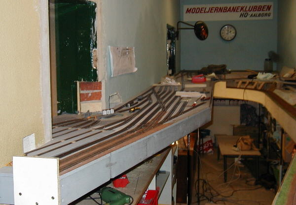 Model railway club HO Aalborg Denmark By KraftTrains.com. Go through the Model railway club H0 Aalborg in Aalborg Denmark and see what the Model railway club HO Aalborg Denmark has at www.KraftTrains.com .
Model jernbaneklub HO Aalborg Danmark Af KraftTrains.com. Gå gennem Model jernbaneklub H0 Aalborg i Aalborg Danmark og se, hvad Model jernbaneklub HO Aalborg Denmark har på www.KraftTrains.com. 
