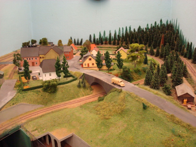Model railway club HO Aalborg Denmark By KraftTrains.com. Go through the Model railway club H0 Aalborg in Aalborg Denmark and see what the Model railway club HO Aalborg Denmark has at www.KraftTrains.com .
Model jernbaneklub HO Aalborg Danmark Af KraftTrains.com. Gå gennem Model jernbaneklub H0 Aalborg i Aalborg Danmark og se, hvad Model jernbaneklub HO Aalborg Denmark har på www.KraftTrains.com. 
