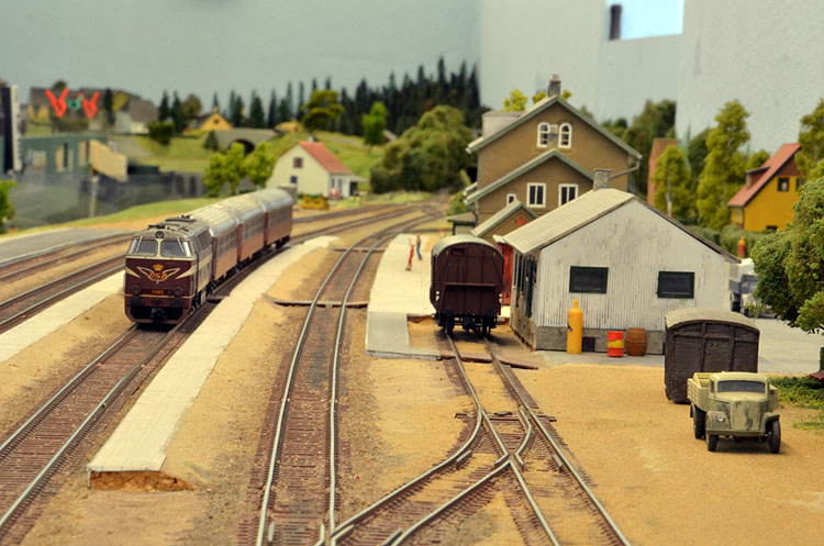 Model railway club HO Aalborg Denmark By KraftTrains.com. Go through the Model railway club H0 Aalborg in Aalborg Denmark and see what the Model railway club HO Aalborg Denmark has at www.KraftTrains.com .
Model jernbaneklub HO Aalborg Danmark Af KraftTrains.com. Gå gennem Model jernbaneklub H0 Aalborg i Aalborg Danmark og se, hvad Model jernbaneklub HO Aalborg Denmark har på www.KraftTrains.com. 
