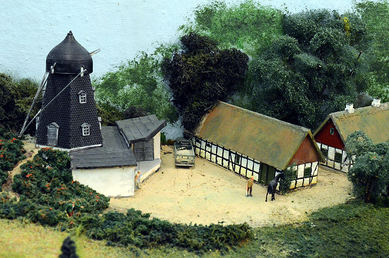 Model railway club HO Aalborg Denmark By KraftTrains.com. Go through the Model railway club H0 Aalborg in Aalborg Denmark and see what the Model railway club HO Aalborg Denmark has at www.KraftTrains.com .
Model jernbaneklub HO Aalborg Danmark Af KraftTrains.com. Gå gennem Model jernbaneklub H0 Aalborg i Aalborg Danmark og se, hvad Model jernbaneklub HO Aalborg Denmark har på www.KraftTrains.com. 
