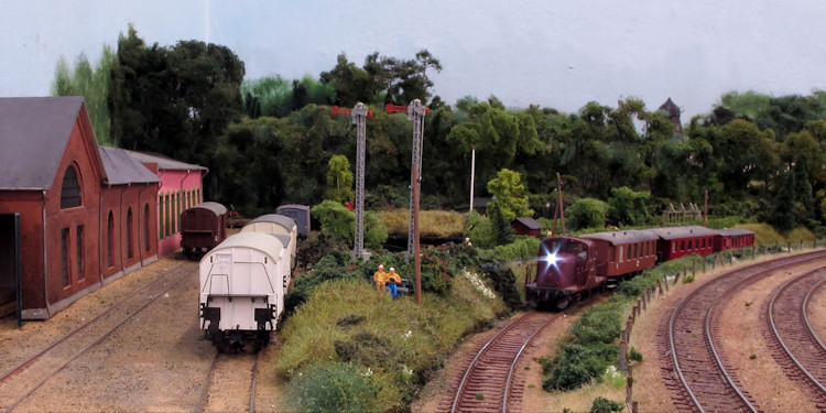 Model railway club HO Aalborg Denmark By KraftTrains.com. Go through the Model railway club H0 Aalborg in Aalborg Denmark and see what the Model railway club HO Aalborg Denmark has at www.KraftTrains.com .
Model jernbaneklub HO Aalborg Danmark Af KraftTrains.com. Gå gennem Model jernbaneklub H0 Aalborg i Aalborg Danmark og se, hvad Model jernbaneklub HO Aalborg Denmark har på www.KraftTrains.com. 
