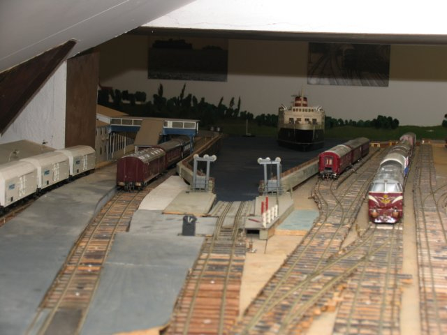 Slagelse Model Railroad Club Started in the spring of 1946. And is one of the oldest Model train Club in  Slagelse, Denmark. Learn more about the Slagelse Model Railway Club and see what the Slagelse Model Railway Club has to show you in model railroading,

 Slagelse Model Railroad Club Startet i foråret 1946. Og er en af de ældste Model Train Club i Slagelse, Danmark. Få mere at vide om Slagelse Model Railway Club og se, hvad Slagelse Model Railway Club skal vise dig i model railroading.
