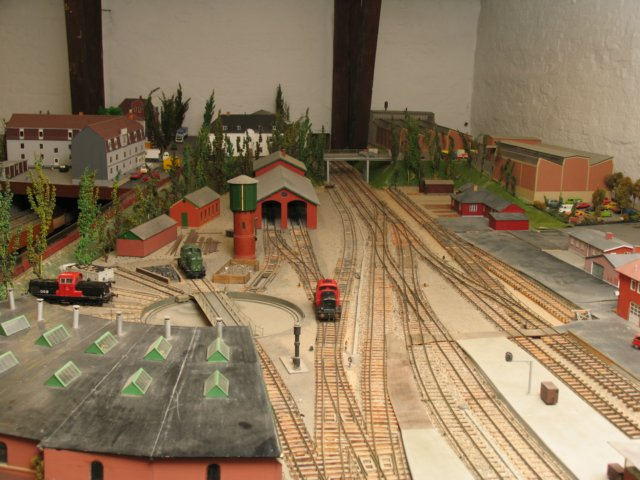 Slagelse Model Railroad Club Started in the spring of 1946. And is one of the oldest Model train Club in  Slagelse, Denmark. Learn more about the Slagelse Model Railway Club and see what the Slagelse Model Railway Club has to show you in model railroading,

 Slagelse Model Railroad Club Startet i foråret 1946. Og er en af de ældste Model Train Club i Slagelse, Danmark. Få mere at vide om Slagelse Model Railway Club og se, hvad Slagelse Model Railway Club skal vise dig i model railroading.
