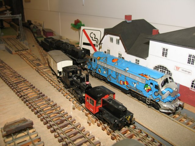 Slagelse Model Railroad Club Started in the spring of 1946. And is one of the oldest Model train Club in  Slagelse, Denmark. Learn more about the Slagelse Model Railway Club and see what the Slagelse Model Railway Club has to show you in model railroading,

 Slagelse Model Railroad Club Startet i foråret 1946. Og er en af de ældste Model Train Club i Slagelse, Danmark. Få mere at vide om Slagelse Model Railway Club og se, hvad Slagelse Model Railway Club skal vise dig i model railroading.
