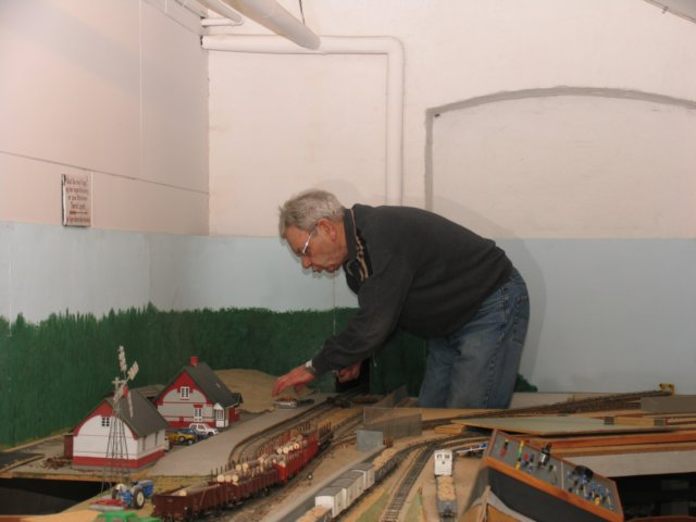 Slagelse Model Railroad Club Started in the spring of 1946. And is one of the oldest Model train Club in  Slagelse, Denmark. Learn more about the Slagelse Model Railway Club and see what the Slagelse Model Railway Club has to show you in model railroading,

 Slagelse Model Railroad Club Startet i foråret 1946. Og er en af de ældste Model Train Club i Slagelse, Danmark. Få mere at vide om Slagelse Model Railway Club og se, hvad Slagelse Model Railway Club skal vise dig i model railroading.
