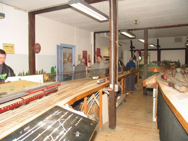 Slagelse Model Railroad Club Started in the spring of 1946. And is one of the oldest Model train Club in  Slagelse, Denmark. Learn more about the Slagelse Model Railway Club and see what the Slagelse Model Railway Club has to show you in model railroading,

 Slagelse Model Railroad Club Startet i foråret 1946. Og er en af de ældste Model Train Club i Slagelse, Danmark. Få mere at vide om Slagelse Model Railway Club og se, hvad Slagelse Model Railway Club skal vise dig i model railroading.
