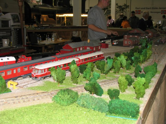 Slagelse Model Railroad Club Started in the spring of 1946. And is one of the oldest Model train Club in  Slagelse, Denmark. Learn more about the Slagelse Model Railway Club and see what the Slagelse Model Railway Club has to show you in model railroading,

 Slagelse Model Railroad Club Startet i foråret 1946. Og er en af de ældste Model Train Club i Slagelse, Danmark. Få mere at vide om Slagelse Model Railway Club og se, hvad Slagelse Model Railway Club skal vise dig i model railroading.
