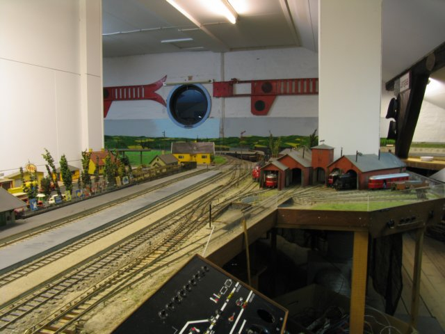 Slagelse Model Railroad Club Started in the spring of 1946. And is one of the oldest Model train Club in  Slagelse, Denmark. Learn more about the Slagelse Model Railway Club and see what the Slagelse Model Railway Club has to show you in model railroading,

 Slagelse Model Railroad Club Startet i foråret 1946. Og er en af de ældste Model Train Club i Slagelse, Danmark. Få mere at vide om Slagelse Model Railway Club og se, hvad Slagelse Model Railway Club skal vise dig i model railroading.
