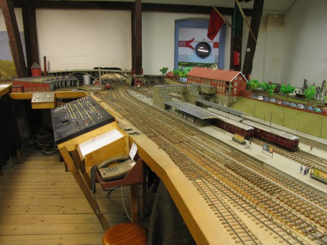 Slagelse Model Railroad Club Started in the spring of 1946. And is one of the oldest Model train Club in  Slagelse, Denmark. Learn more about the Slagelse Model Railway Club and see what the Slagelse Model Railway Club has to show you in model railroading,

 Slagelse Model Railroad Club Startet i foråret 1946. Og er en af de ældste Model Train Club i Slagelse, Danmark. Få mere at vide om Slagelse Model Railway Club og se, hvad Slagelse Model Railway Club skal vise dig i model railroading.
