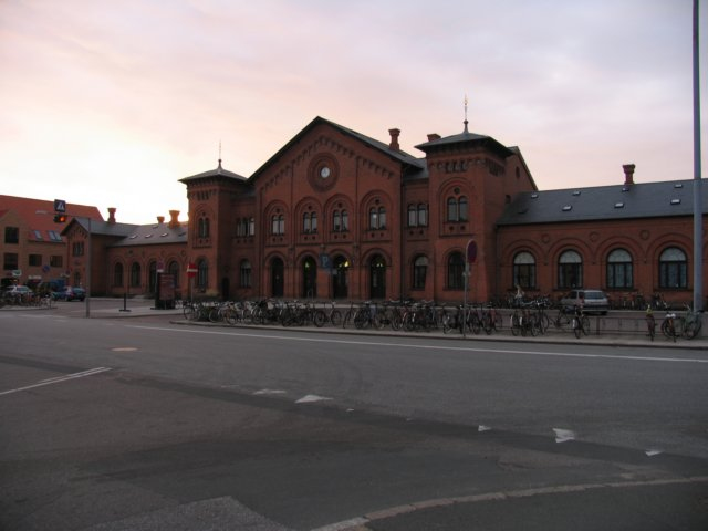 Slagelse Model Railroad Club Started in the spring of 1946. And is one of the oldest Model train Club in  Slagelse, Denmark. Learn more about the Slagelse Model Railway Club and see what the Slagelse Model Railway Club has to show you in model railroading,

 Slagelse Model Railroad Club Startet i foråret 1946. Og er en af de ældste Model Train Club i Slagelse, Danmark. Få mere at vide om Slagelse Model Railway Club og se, hvad Slagelse Model Railway Club skal vise dig i model railroading.
