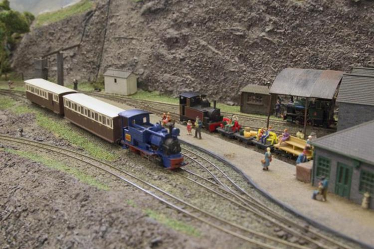 Kraft Trains railroading clubs around the world At 1A Cambridge Model Railway Club (MRC) Cambridge England United Kingdom  