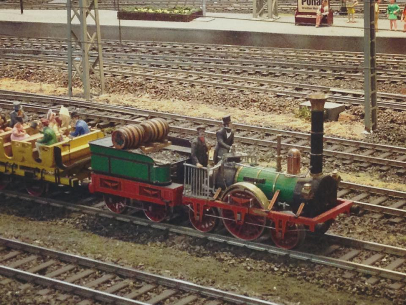 Model train clubs in London England at KraftTrains.com The Model Railway Club in London England and model train clubs around the world and more.