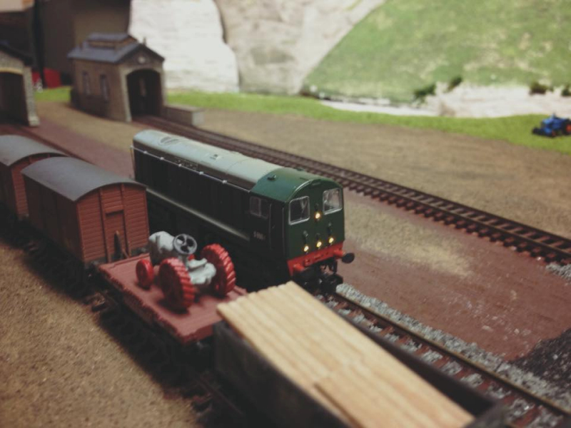 Model train clubs in London England at KraftTrains.com The Model Railway Club in London England and model train clubs around the world and more.