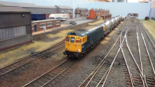 Model railroading clubs in London England at KraftTrains.com The Model Railway Club in London England and model train clubs around the world and more.