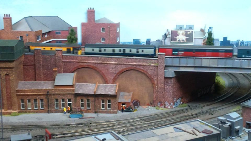 Model train clubs in London England at KraftTrains.com The Model Railway Club in London England and model train clubs around the world and more.