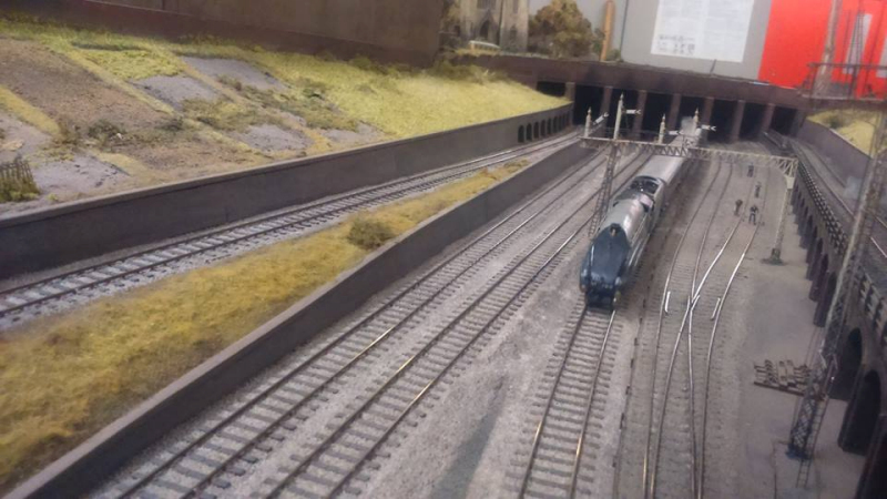 Model train clubs in London England at KraftTrains.com The Model Railway Club in London England and model train clubs around the world and more.